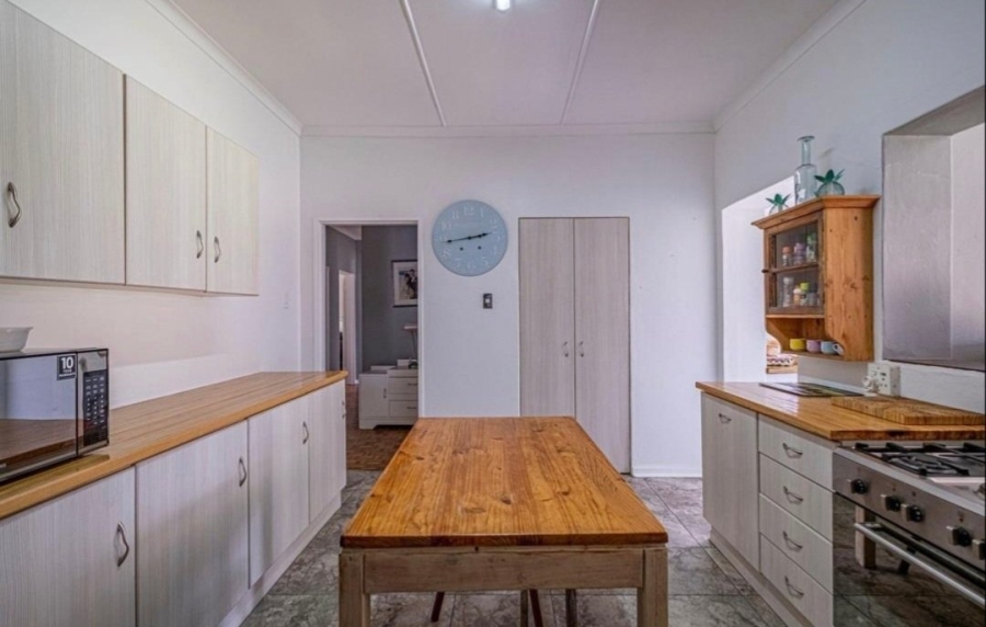 5 Bedroom Property for Sale in Vanes Estate Eastern Cape